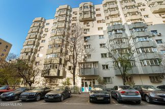 Apartament 4 camere de vânzare Bucuresti - Unirii