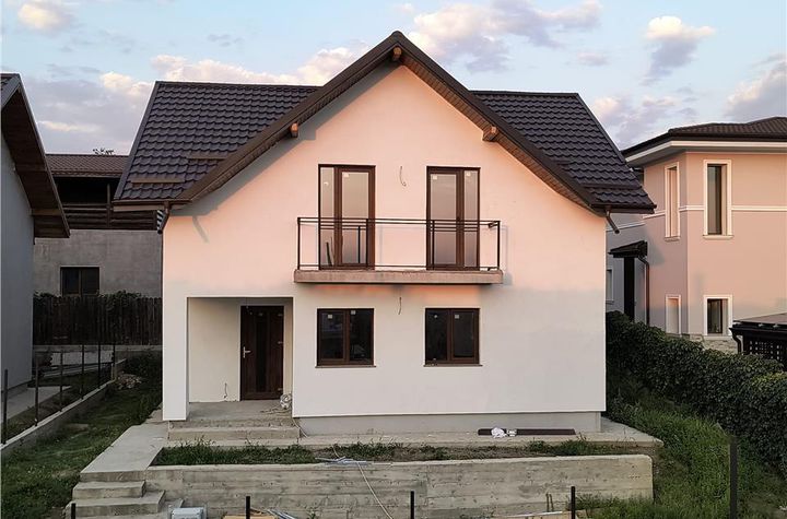 Casă - 4 camere de vanzare VISAN - Iasi anunturi imobiliare Iasi