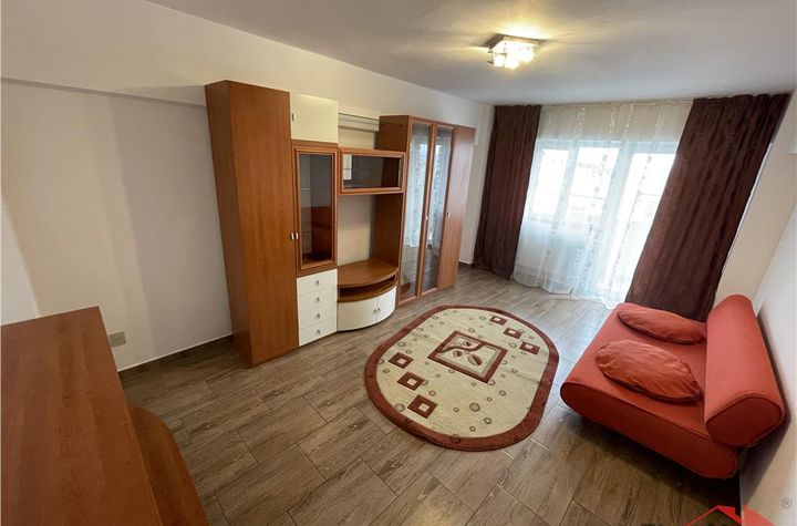 Apartament 3 camere de inchiriat CENTRAL - Vrancea anunturi imobiliare Vrancea