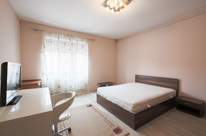 Apartament 2 camere de vanzare ULTRACENTRAL - Arad anunturi imobiliare Arad