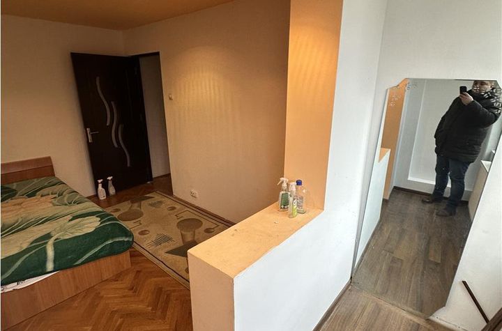 Apartament 3 camere de vanzare CIRCUMVALATIUNII - Timis anunturi imobiliare Timis