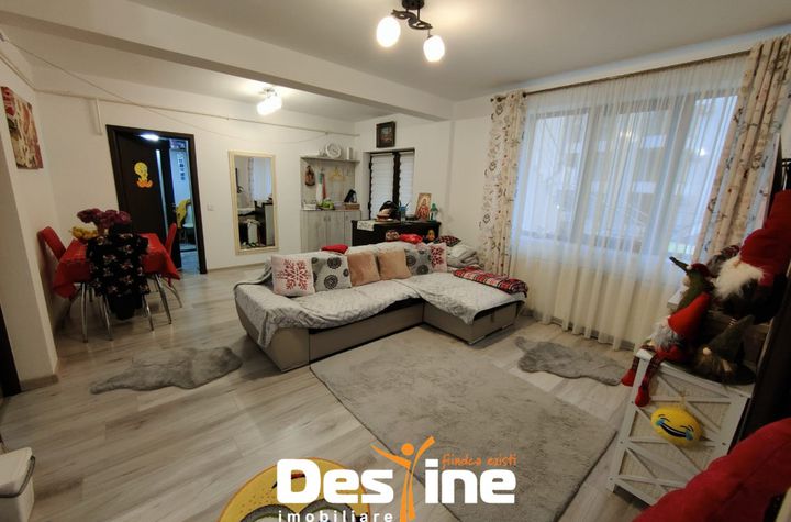 Apartament 4 camere de vanzare IASI - Iasi anunturi imobiliare Iasi