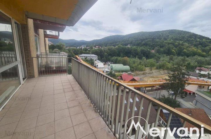 Apartament 3 camere de vanzare SINAIA - Prahova anunturi imobiliare Prahova