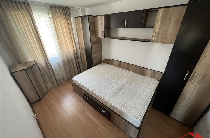 Apartament 3 camere de inchiriat SUD - Vrancea anunturi imobiliare Vrancea