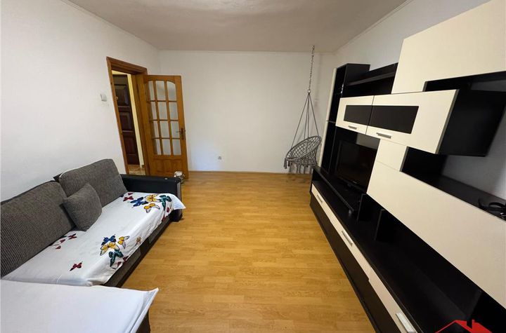 Apartament 2 camere de vanzare CENTRAL - Vrancea anunturi imobiliare Vrancea