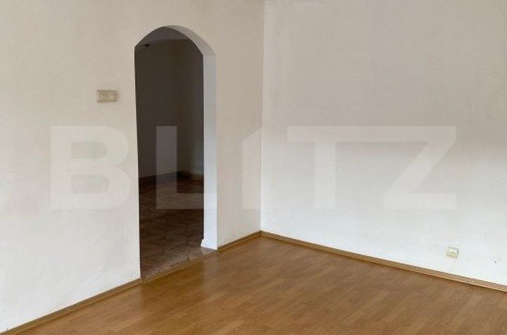 Apartament 3 camere de vanzare BACAU - Bacau anunturi imobiliare Bacau