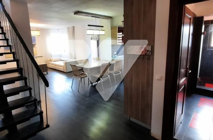 Apartament 3 camere de vanzare SIBIU - Sibiu anunturi imobiliare Sibiu