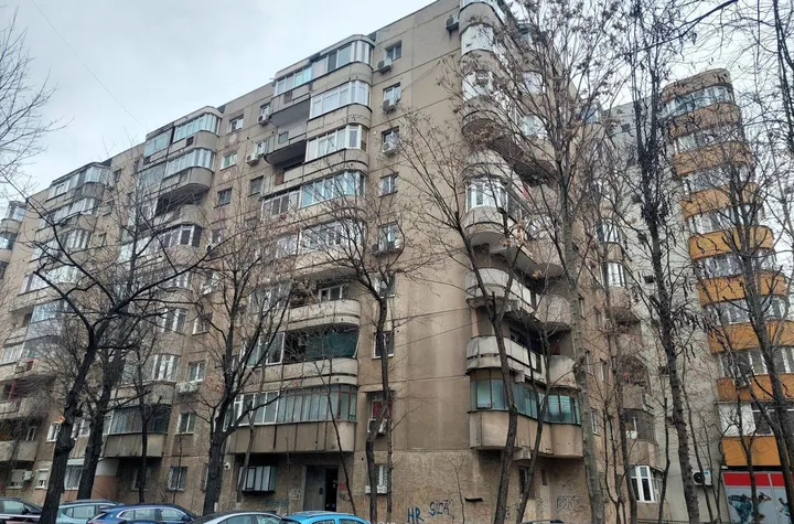 Apartament 2 camere de vanzare ANTIAERIANA - Bucuresti anunturi imobiliare Bucuresti