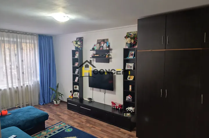 Apartament 3 camere de vanzare APARATORII PATRIEI - Bucuresti anunturi imobiliare Bucuresti