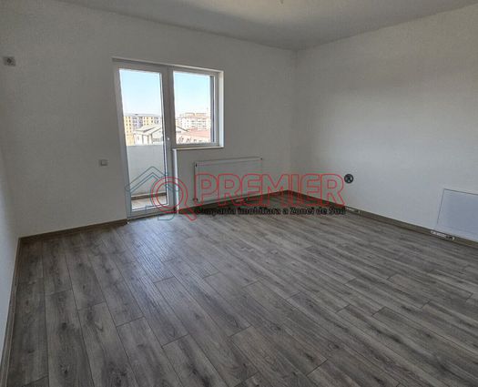 Apartament 3 camere Aparatorii Patriei, 62 mp