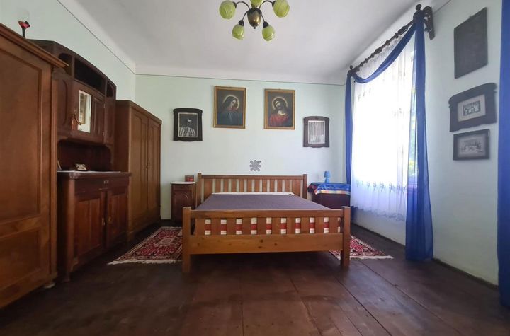 Casă - 4 camere de vanzare SALISTE - Sibiu anunturi imobiliare Sibiu