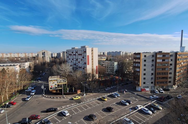 Apartament 4 camere de vanzare BERCENI - Bucuresti anunturi imobiliare Bucuresti