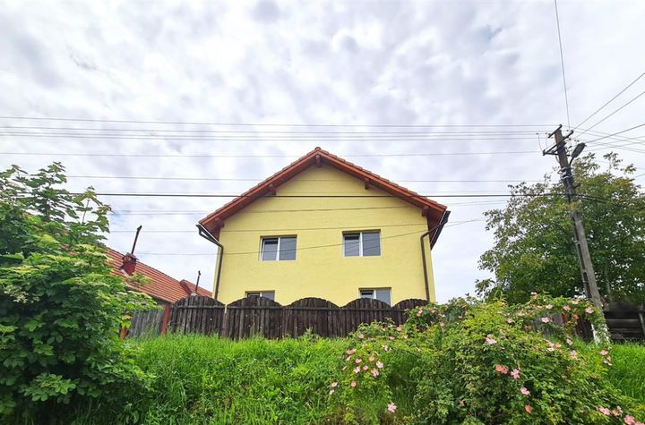 Vilă - 6 camere de vanzare VURPAR - Sibiu anunturi imobiliare Sibiu