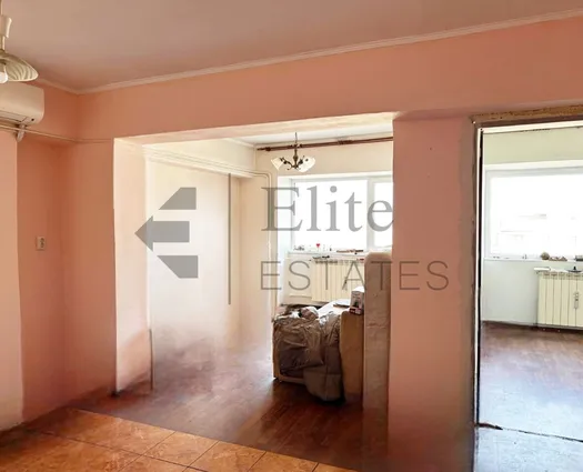 Apartament 3 camere Rogerius, 65 mp