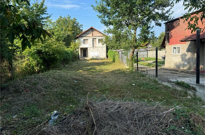 Vilă - 4 camere de vanzare SIMERIA - Hunedoara anunturi imobiliare Hunedoara