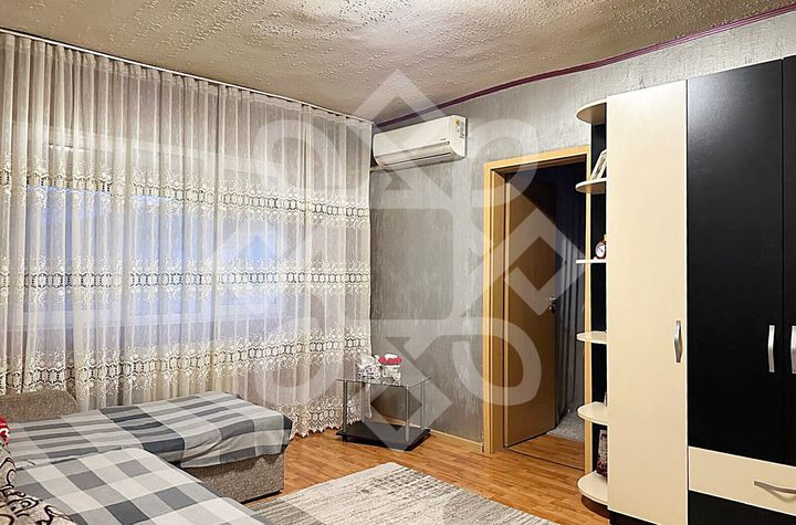 Apartament 3 camere de vanzare IOSIA - Bihor anunturi imobiliare Bihor