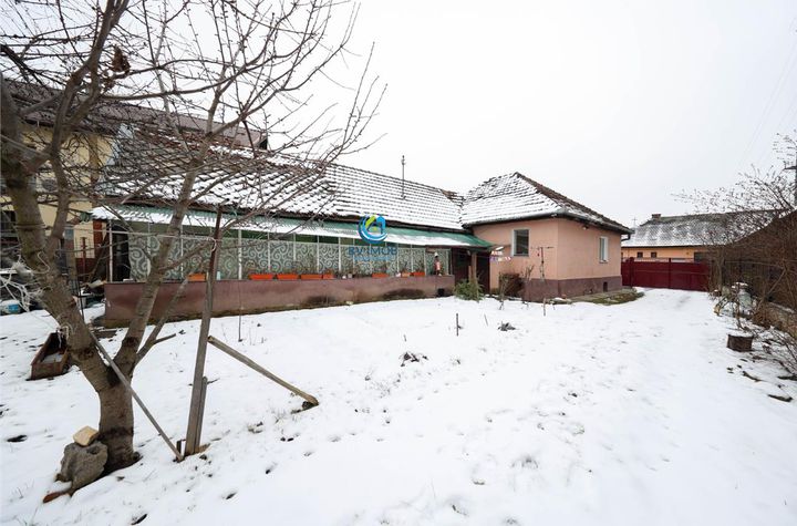 Casă - 4 camere de vanzare RACADAU - Brasov anunturi imobiliare Brasov