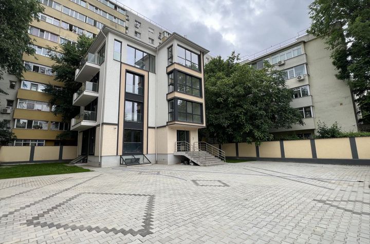 Vilă - 20 camere de inchiriat TEI - Bucuresti anunturi imobiliare Bucuresti