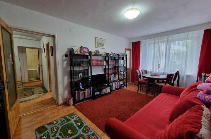 Apartament 2 camere de vanzare SEBASTIAN - Bucuresti anunturi imobiliare Bucuresti