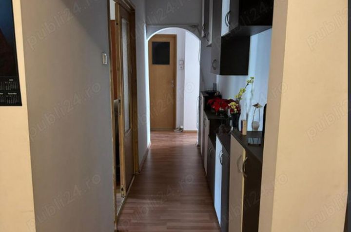 Apartament 3 camere de vanzare DRUMUL TABEREI - Bucuresti anunturi imobiliare Bucuresti