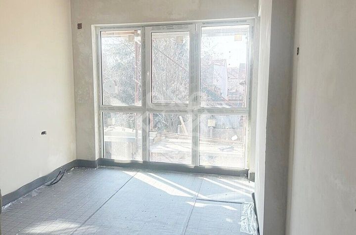 Apartament 3 camere de vanzare ULTRACENTRAL - Bihor anunturi imobiliare Bihor