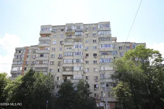 Apartament 4 camere de vânzare Bucuresti - Oltenitei