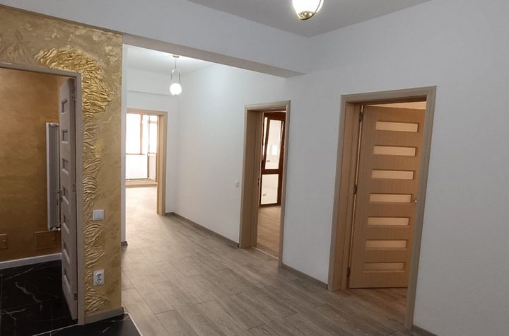 Apartament 3 camere de vanzare PRELUNGIREA GHENCEA - Bucuresti anunturi imobiliare Bucuresti