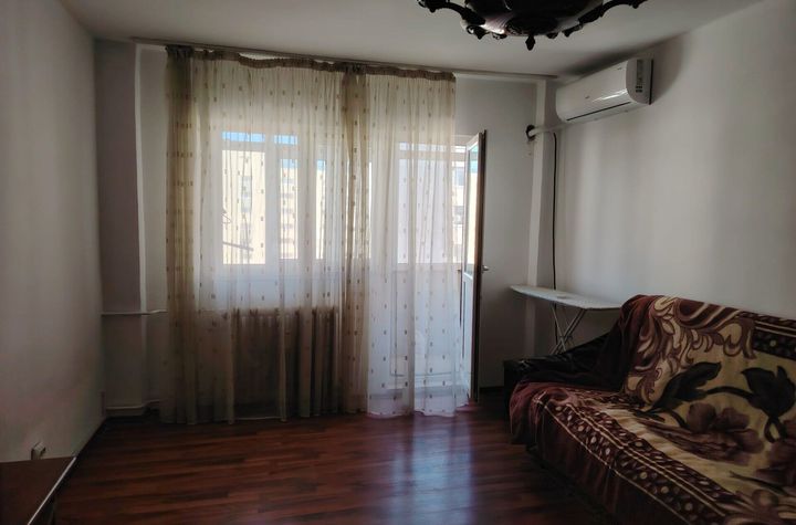 Apartament 3 camere de vanzare P-TA MUNCII - Bucuresti anunturi imobiliare Bucuresti