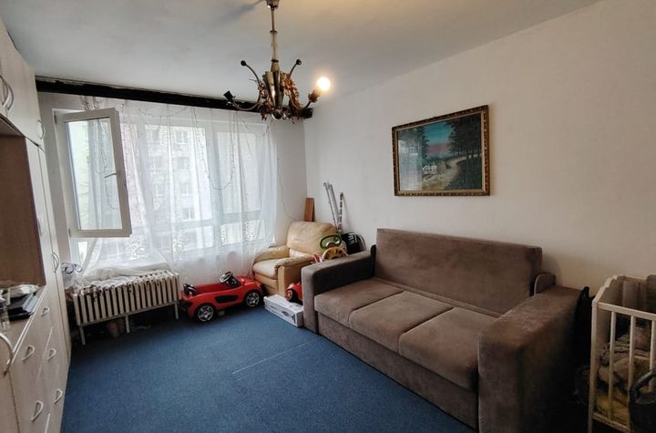 Apartament 3 camere de vanzare TITAN - Bucuresti anunturi imobiliare Bucuresti