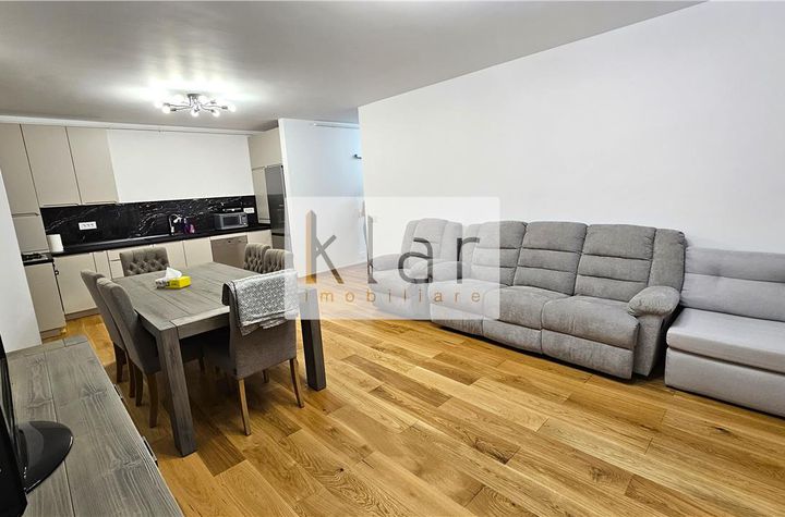 Apartament 3 camere de vanzare PLOPILOR - Cluj anunturi imobiliare Cluj