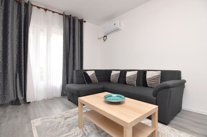 Apartament 2 camere de inchiriat APARATORII PATRIEI - Bucuresti anunturi imobiliare Bucuresti