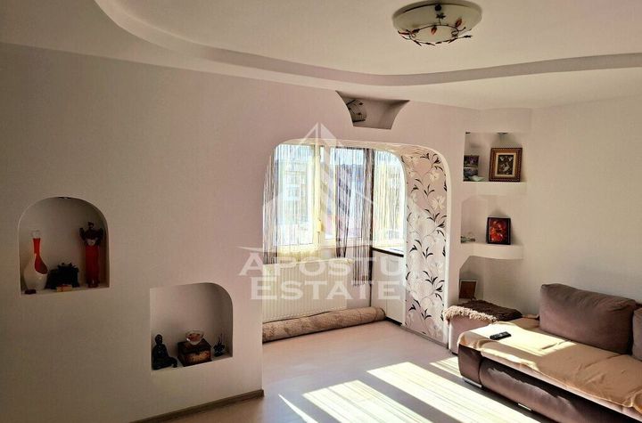 Apartament 3 camere de inchiriat ALFA - Arad anunturi imobiliare Arad