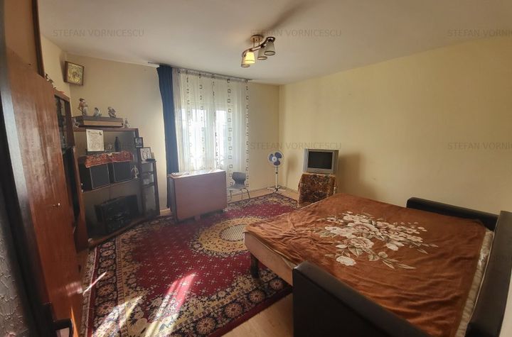 Vilă - 2 camere de vanzare IASI - Iasi anunturi imobiliare Iasi