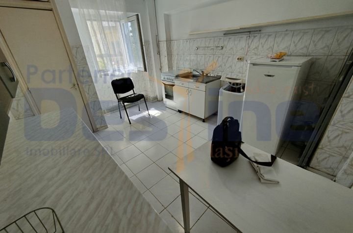 Apartament 3 camere de vanzare IASI - Iasi anunturi imobiliare Iasi