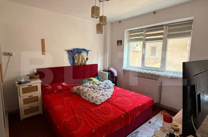 Apartament 3 camere de vanzare TARGU-JIU - Gorj anunturi imobiliare Gorj