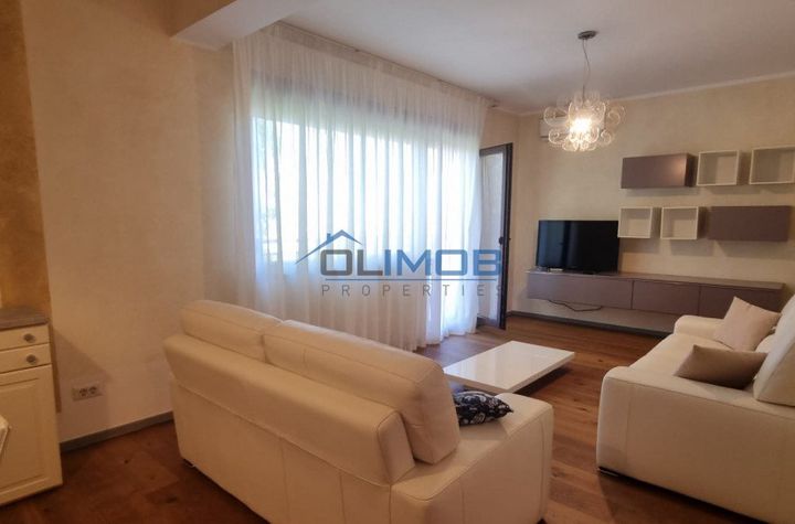 Apartament 3 camere de inchiriat BANEASA - Bucuresti anunturi imobiliare Bucuresti