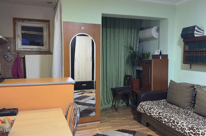 Apartament 2 camere de vanzare APARATORII PATRIEI - Bucuresti anunturi imobiliare Bucuresti