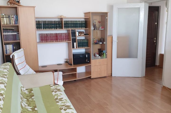 Apartament 2 camere de vanzare BULEVARD - Constanta anunturi imobiliare Constanta