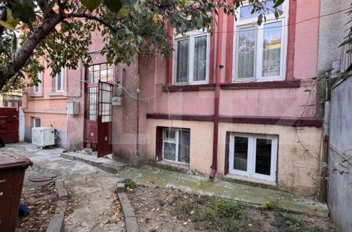 Casă - 3 camere de vanzare GARA DE NORD - Bucuresti anunturi imobiliare Bucuresti