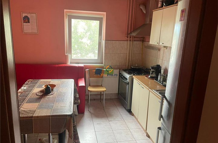 Apartament 3 camere de vanzare SIMION BARNUTIU - Timis anunturi imobiliare Timis