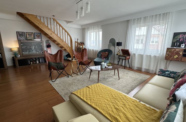 Apartament 3 camere de vanzare VASILE AARON - Sibiu anunturi imobiliare Sibiu