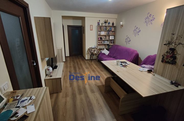 Apartament 3 camere de vanzare VALEA LUPULUI - Iasi anunturi imobiliare Iasi