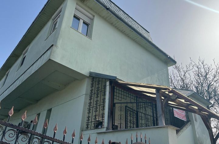 Vilă - 7 camere de vanzare ALEEA TUDOR NECULAI - Iasi anunturi imobiliare Iasi