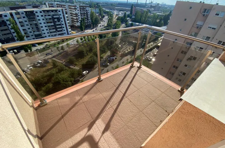 Apartament 3 camere de vanzare TITAN - Bucuresti anunturi imobiliare Bucuresti