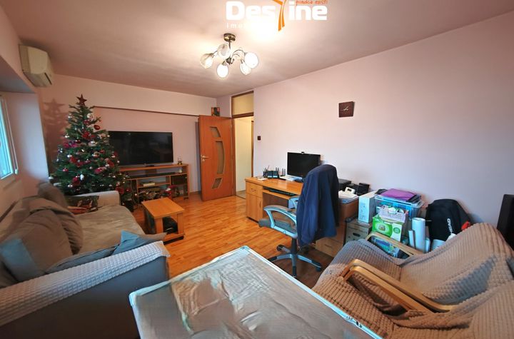 Apartament 3 camere de vanzare IASI - Iasi anunturi imobiliare Iasi