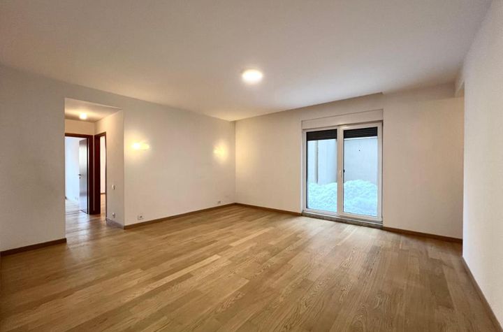 Apartament 3 camere de inchiriat AVIATORILOR - Bucuresti anunturi imobiliare Bucuresti