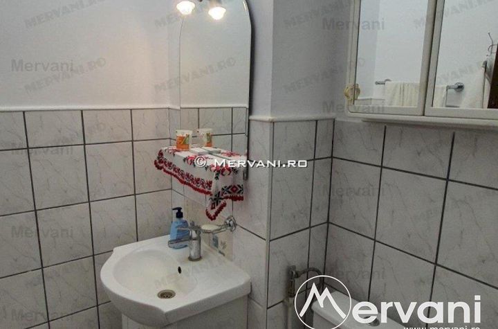 Apartament 3 camere de vanzare POIANA CAMPINA - Prahova anunturi imobiliare Prahova