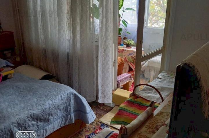 Apartament 3 camere Titan-Ozana anunturi imobiliare Bucuresti