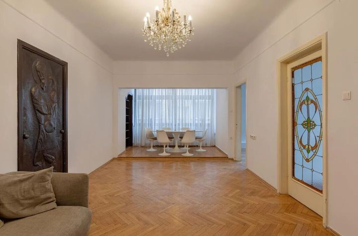 Apartament 5 camere de inchiriat COTROCENI - Bucuresti anunturi imobiliare Bucuresti