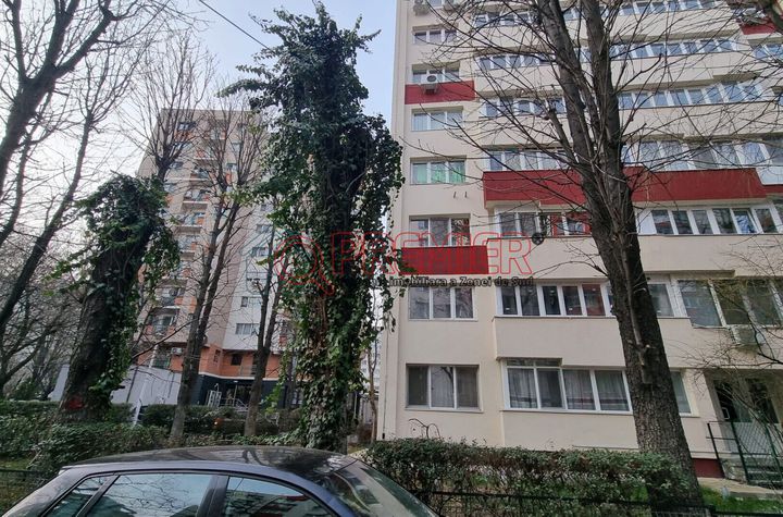 Apartament 3 camere de inchiriat ALEXANDRU OBREGIA - Bucuresti anunturi imobiliare Bucuresti